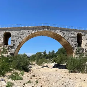  Hébergement de vacances La Maison D’helene&antoine à Xii Siècle France